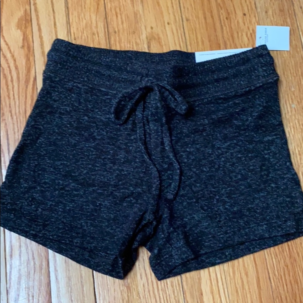 American Eagle high rise plush shortie